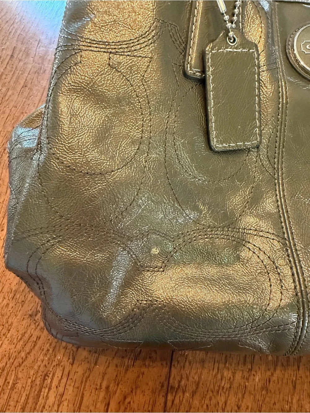 COACH Olive metallic patent Leather Signature Tote Bag F15658